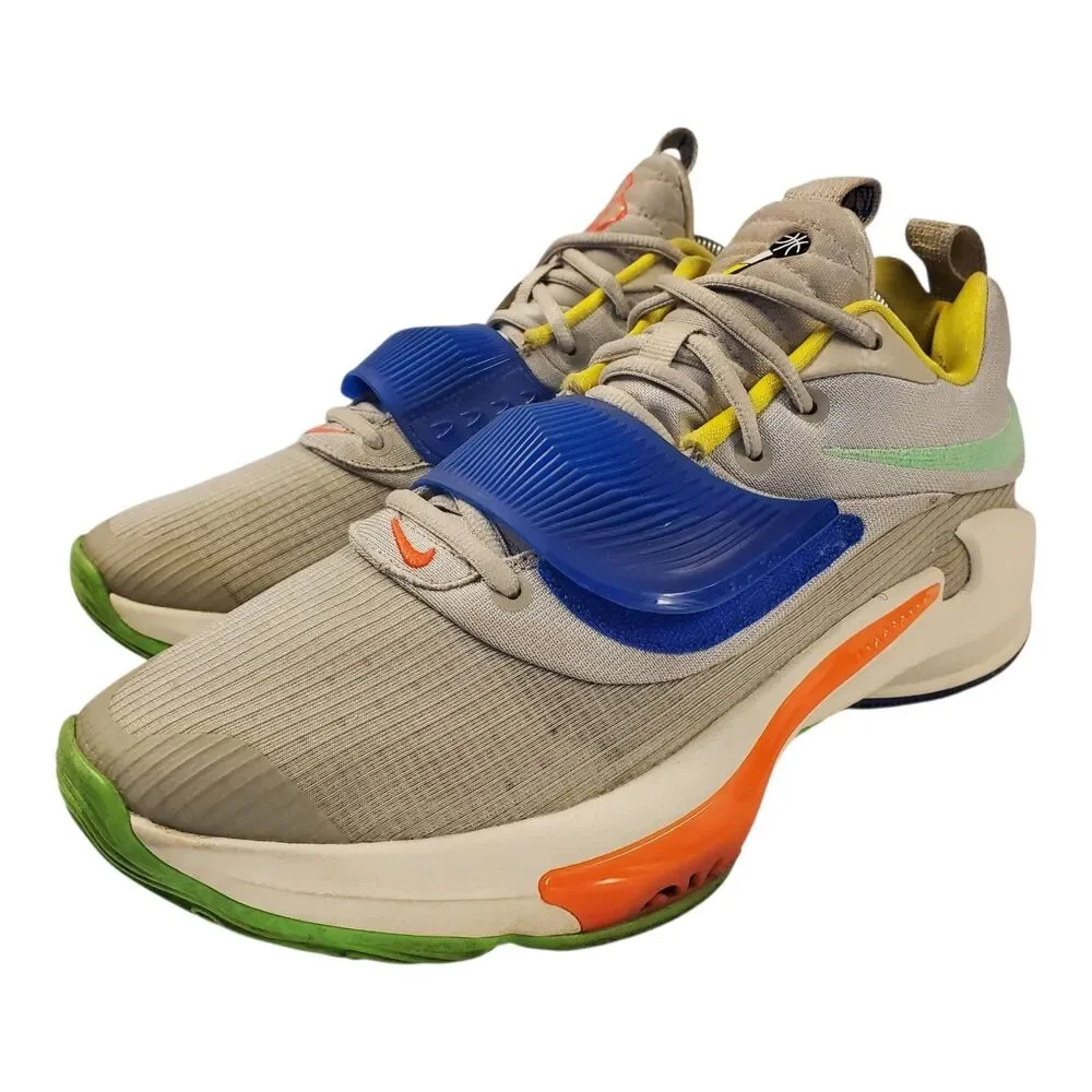 NIKE Shoes AIR ZOOM FREAK 3 Mens Size 10 Gray Blue Green Basketball Sneaker